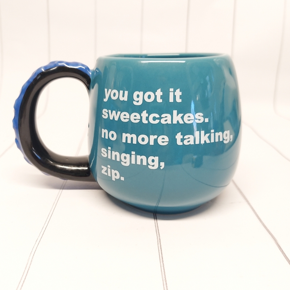 Disney Ursula Character Mug - Picture 3 of 9